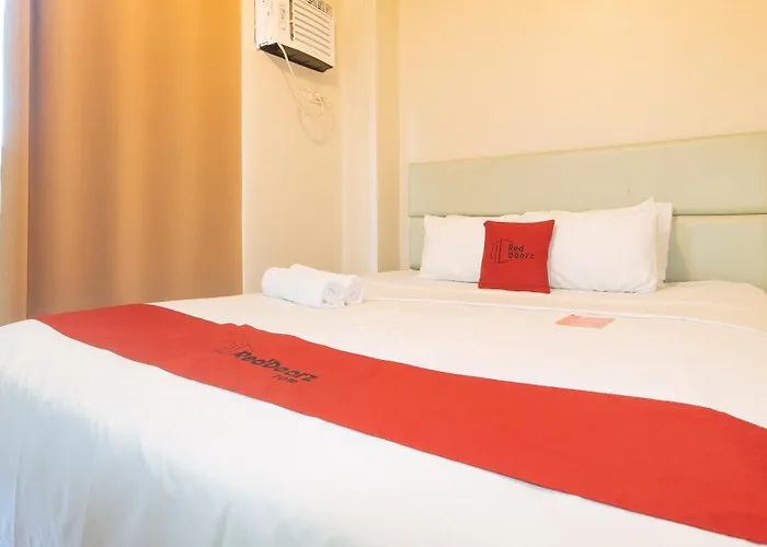Reddoorz New Era Budget Mabolo Former Reddoorz Near Landers Superstore 2*