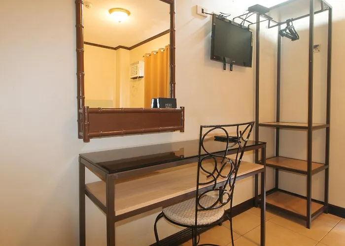 Reddoorz New Era Budget Mabolo Former Reddoorz Near Landers Superstore