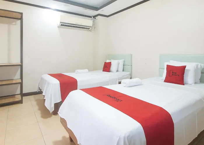 Hotel Reddoorz New Era Budget Mabolo Former Reddoorz Near Landers Superstore Cebu Stadt