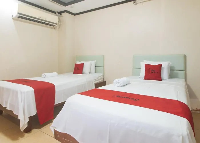 Hotel Reddoorz New Era Budget Mabolo Former Reddoorz Near Landers Superstore