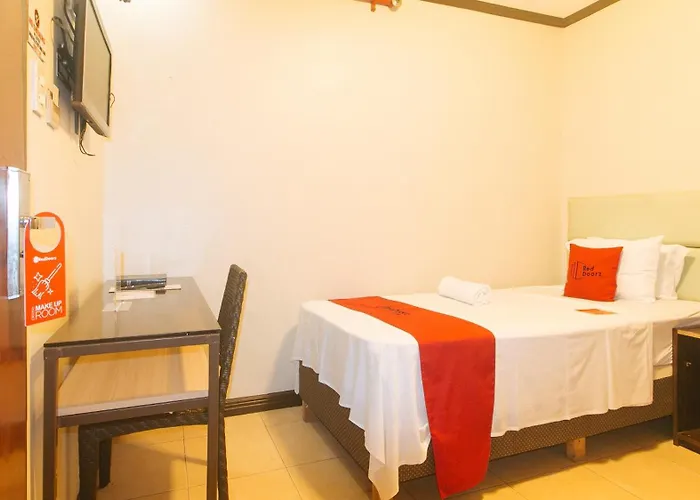 Reddoorz New Era Budget Mabolo Former Reddoorz Near Landers Superstore 2*