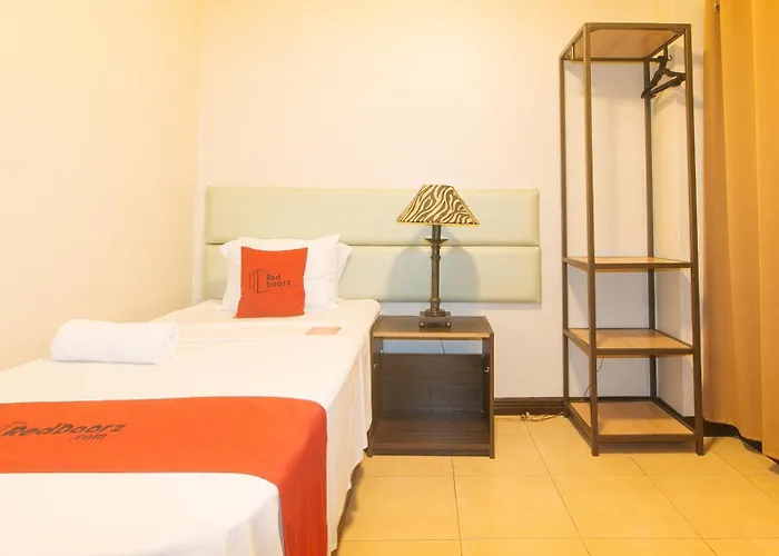 Reddoorz New Era Budget Mabolo Former Reddoorz Near Landers Superstore Cebu Stadt