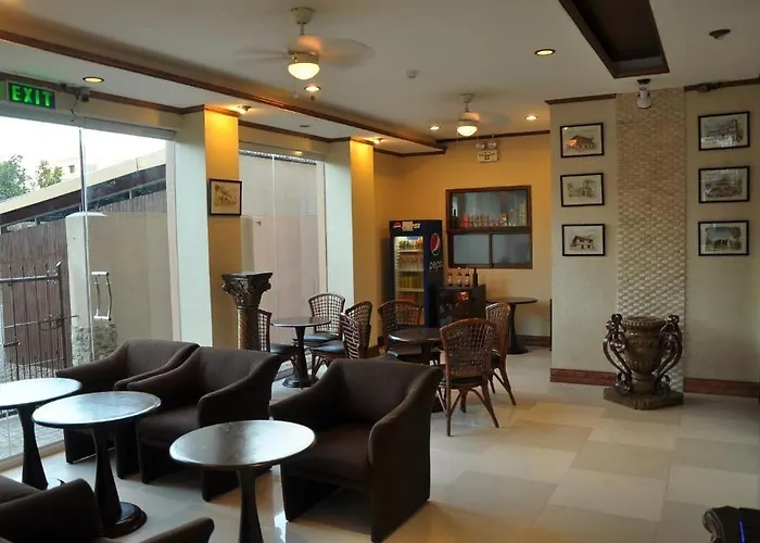 Reddoorz New Era Budget Mabolo Former Reddoorz Near Landers Superstore Hotel